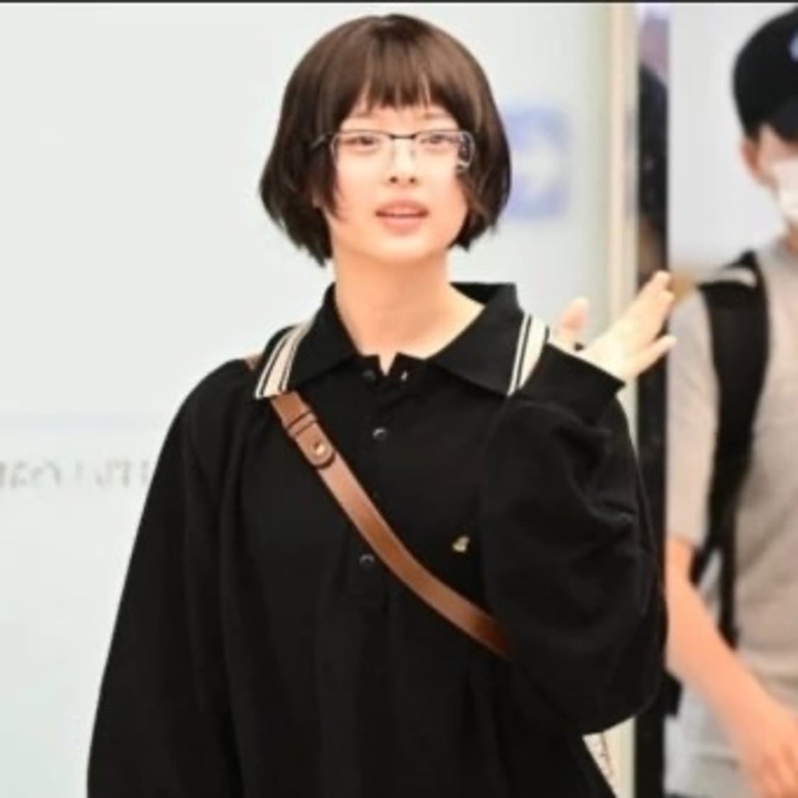 [4] 캐피탈 피케 랑글 레트로 폴로 블랙 상품이미지2