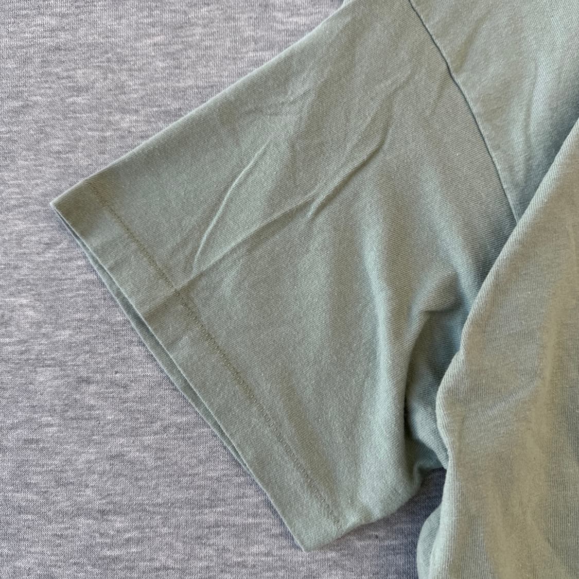 [L] 90s 빈티지 헤인즈 비피 USA제 '마린 대학' 아트 티셔츠 상품이미지4