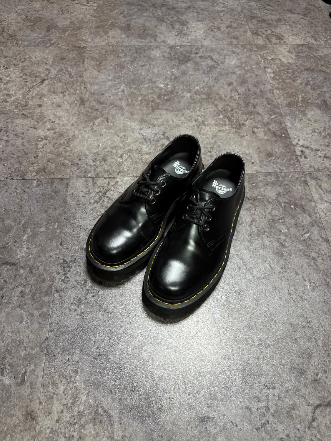 닥터마틴 1461 쿼드 240 상품이미지1