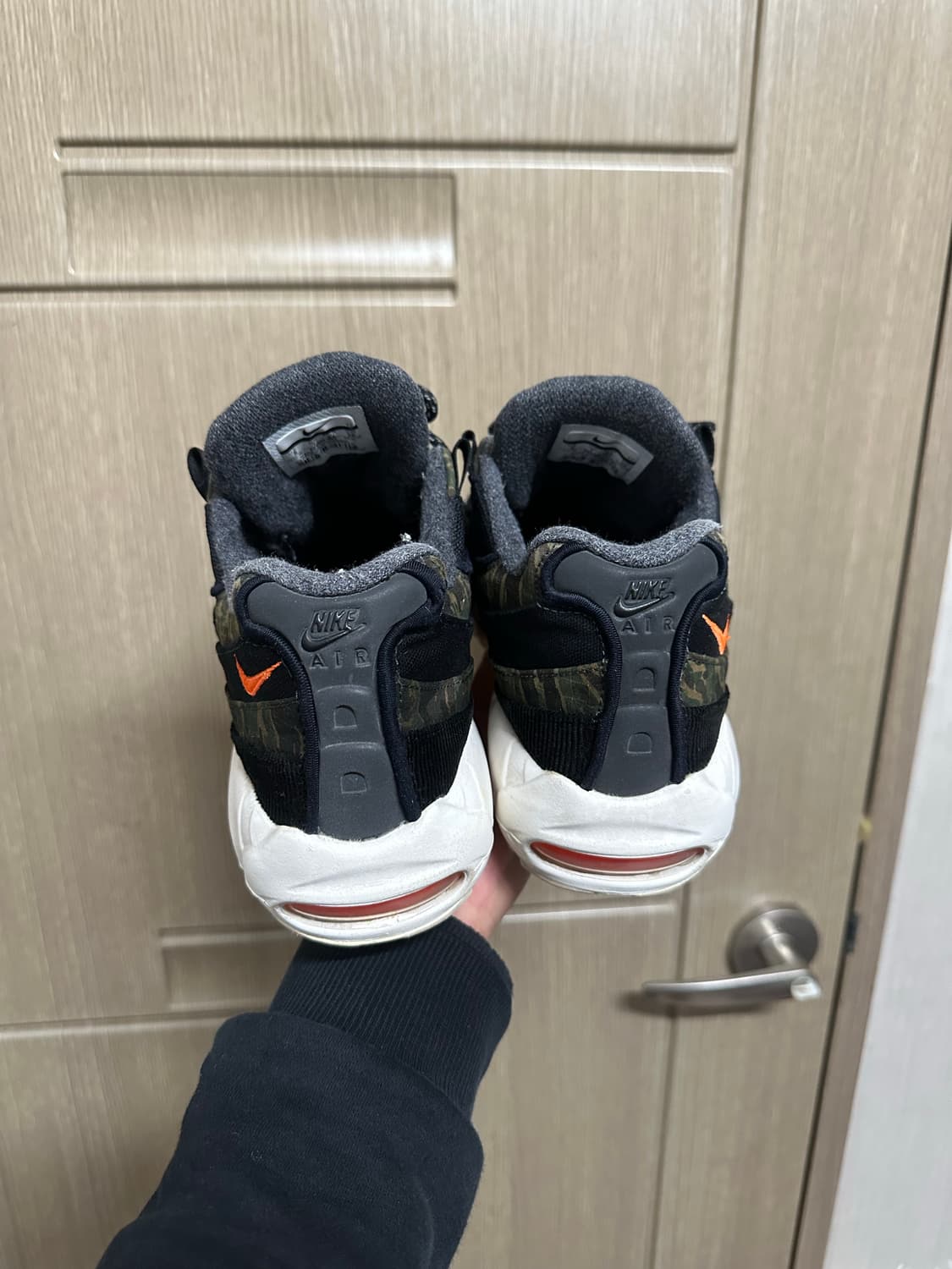 나이키 에어맥스 95 칼하트 WIP 카모 260mm 상품이미지4