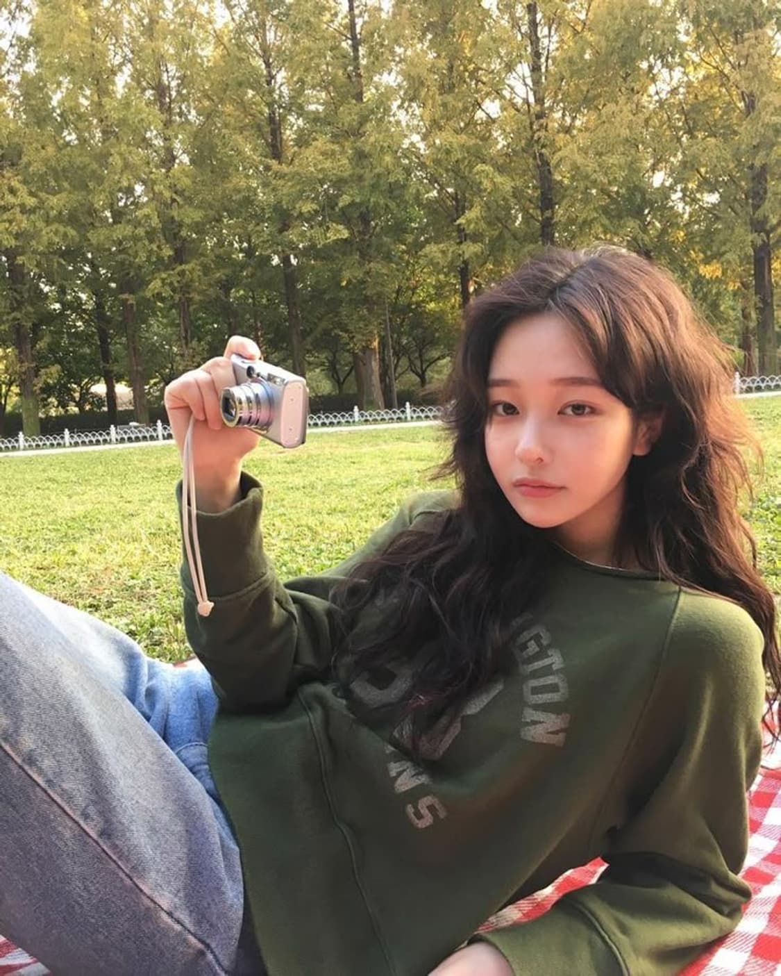 에프터먼데이 워싱턴 맨투맨 네이비 상품이미지3