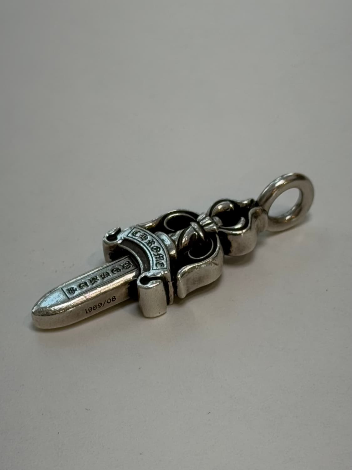 크롬하츠 더블대거 팬던트 상품이미지4