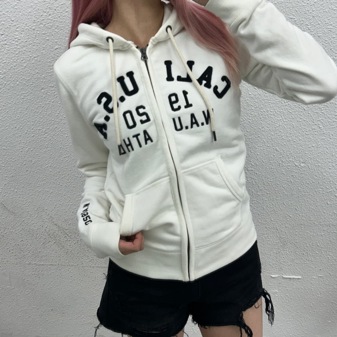 후아유 블랙 센터로고 화이트 후드집업 S 상품이미지1