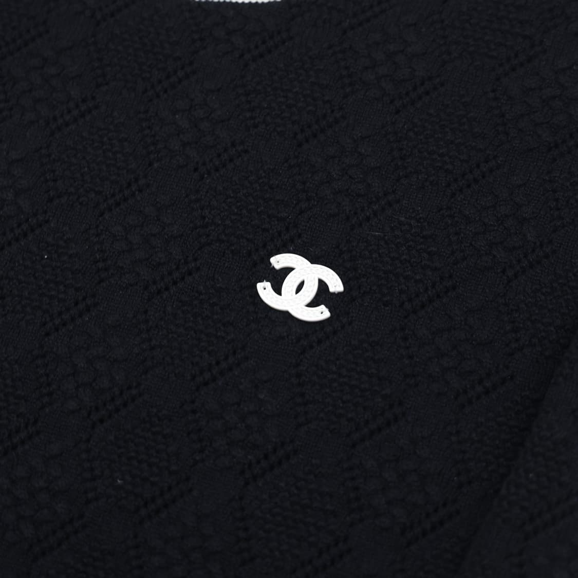 샤넬 P72090 니트 스웨트 셔츠 블랙  상품이미지3