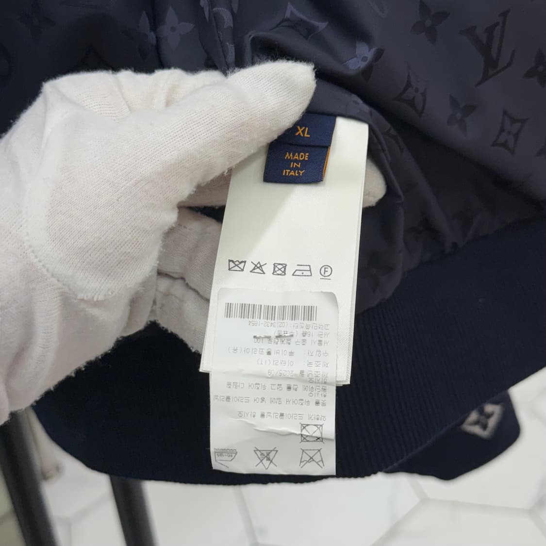 [XL] 루이비통 레더패치 플리스 블루종 상품이미지9