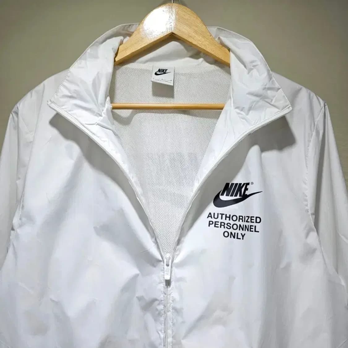 나이키 화이트 집업 M 상품이미지3