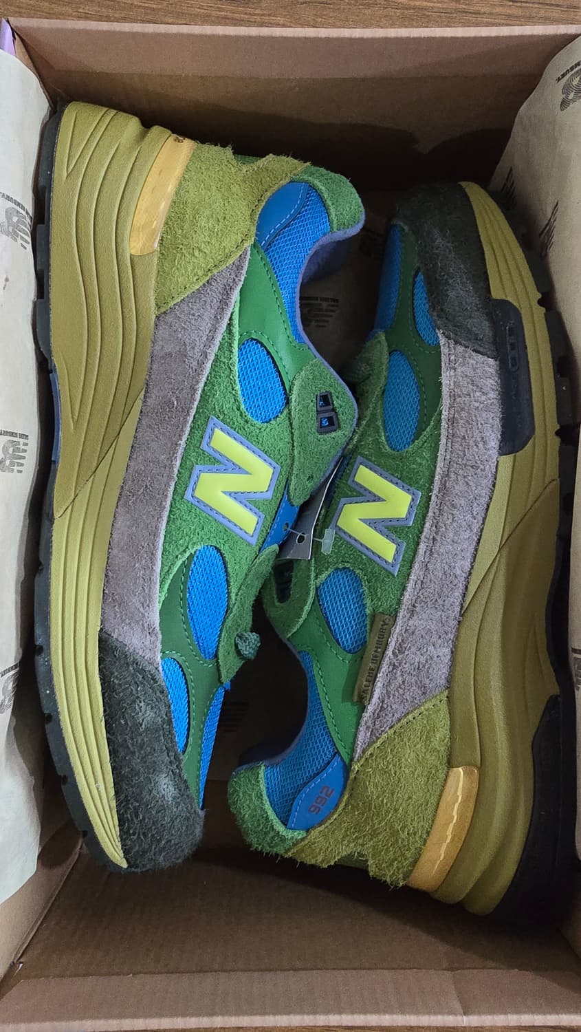 뉴발란스 x 살레헤 벰버리 992 그린 블루 - D 스탠다드 상품이미지1