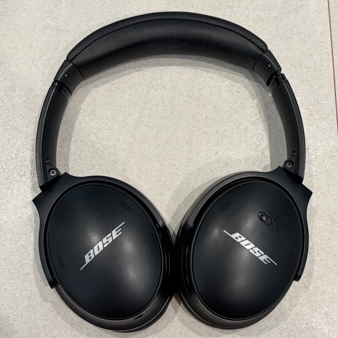 보스 QC45 블랙 노이즈캔슬링 헤드셋 상품이미지1