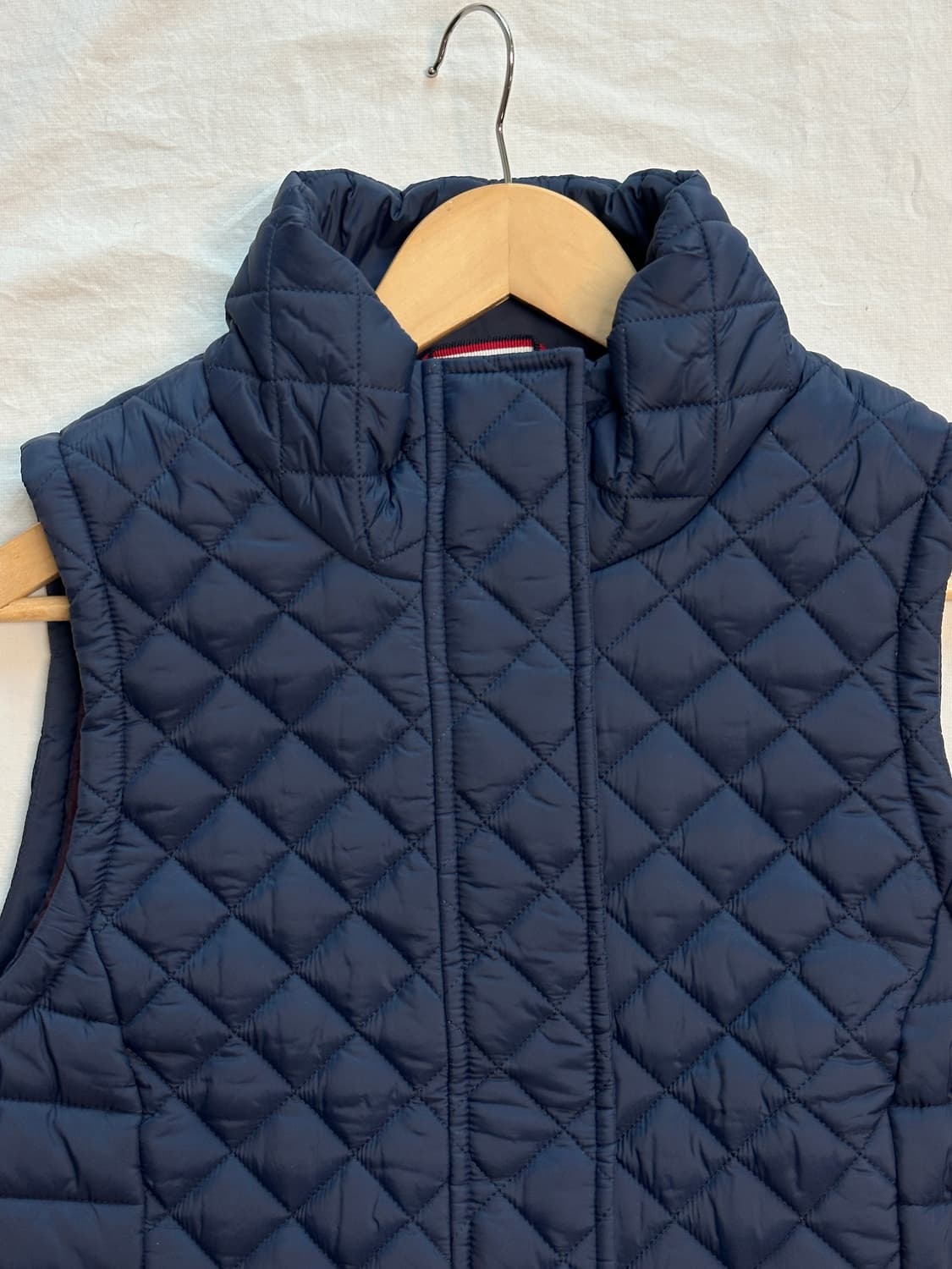 타미힐피거 퀄팅 경량 패딩조끼 상품이미지2