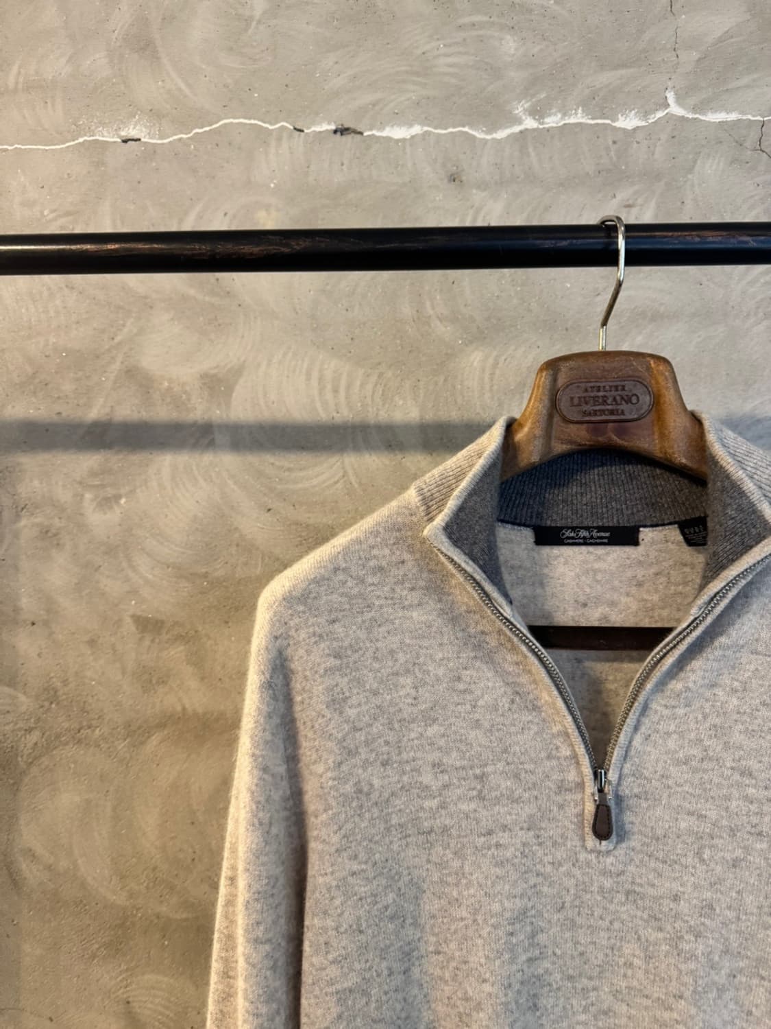 삭스피프스애비뉴 짚업 니트 105 상품이미지2