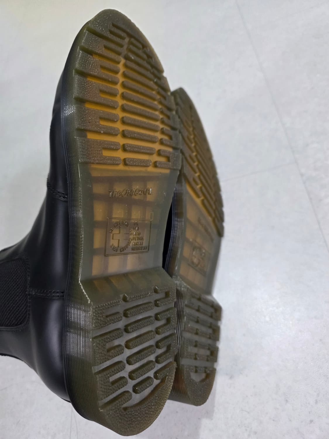 닥터마틴 블랙 2976 YS 첼시 부츠 300 상품이미지5