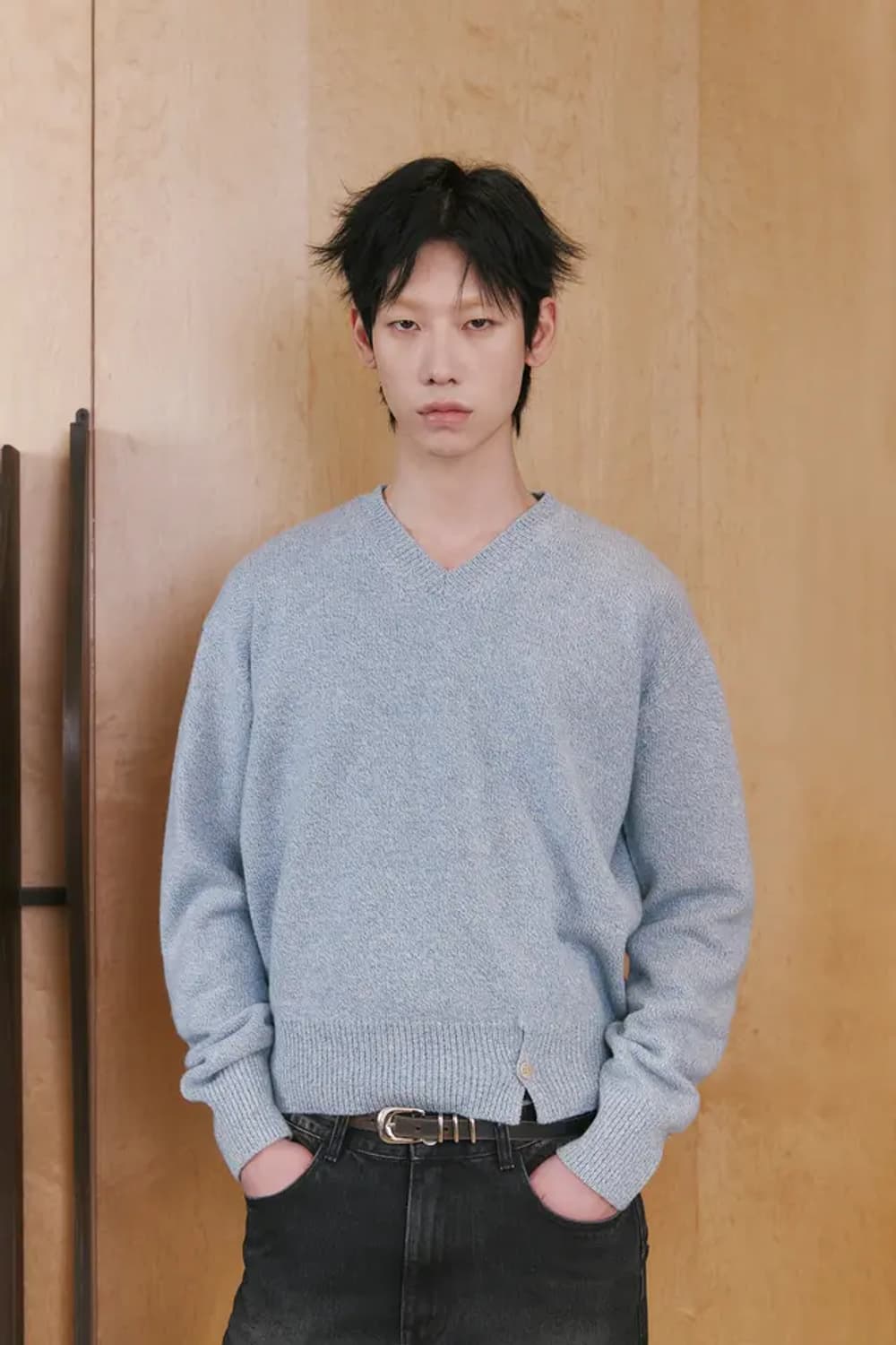 웨이비니스 하이타이드 브이넥니트-파스텔블루 1size 상품이미지1