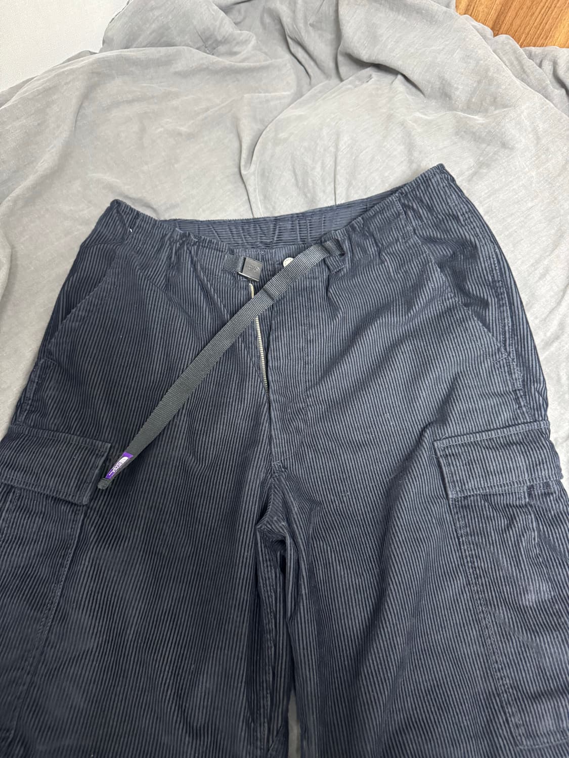 노스페이스 퍼플라벨 코듀로이 카고 팬츠 블랙 NT5260N 상품이미지4