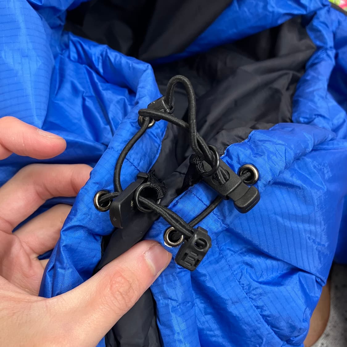 N176 마운틴하드웨어 패딩 상품이미지9