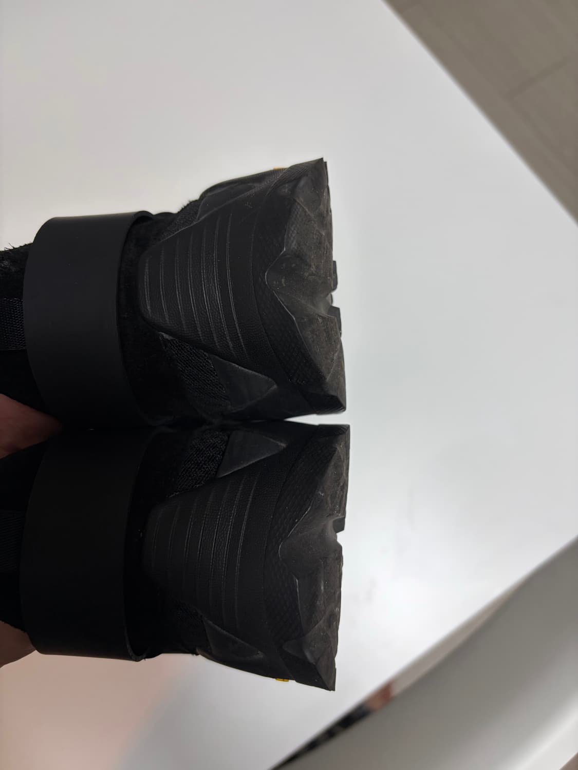 로아 하이킹 로즈 로제스 블랙(42) 상품이미지6