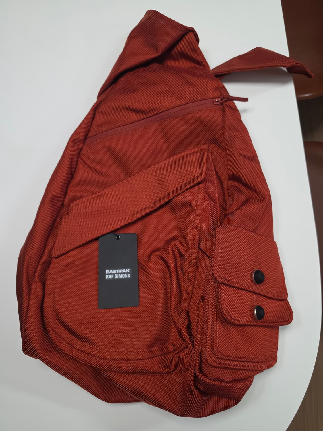 라프시몬스 이스트팩 슬링백 상품이미지1