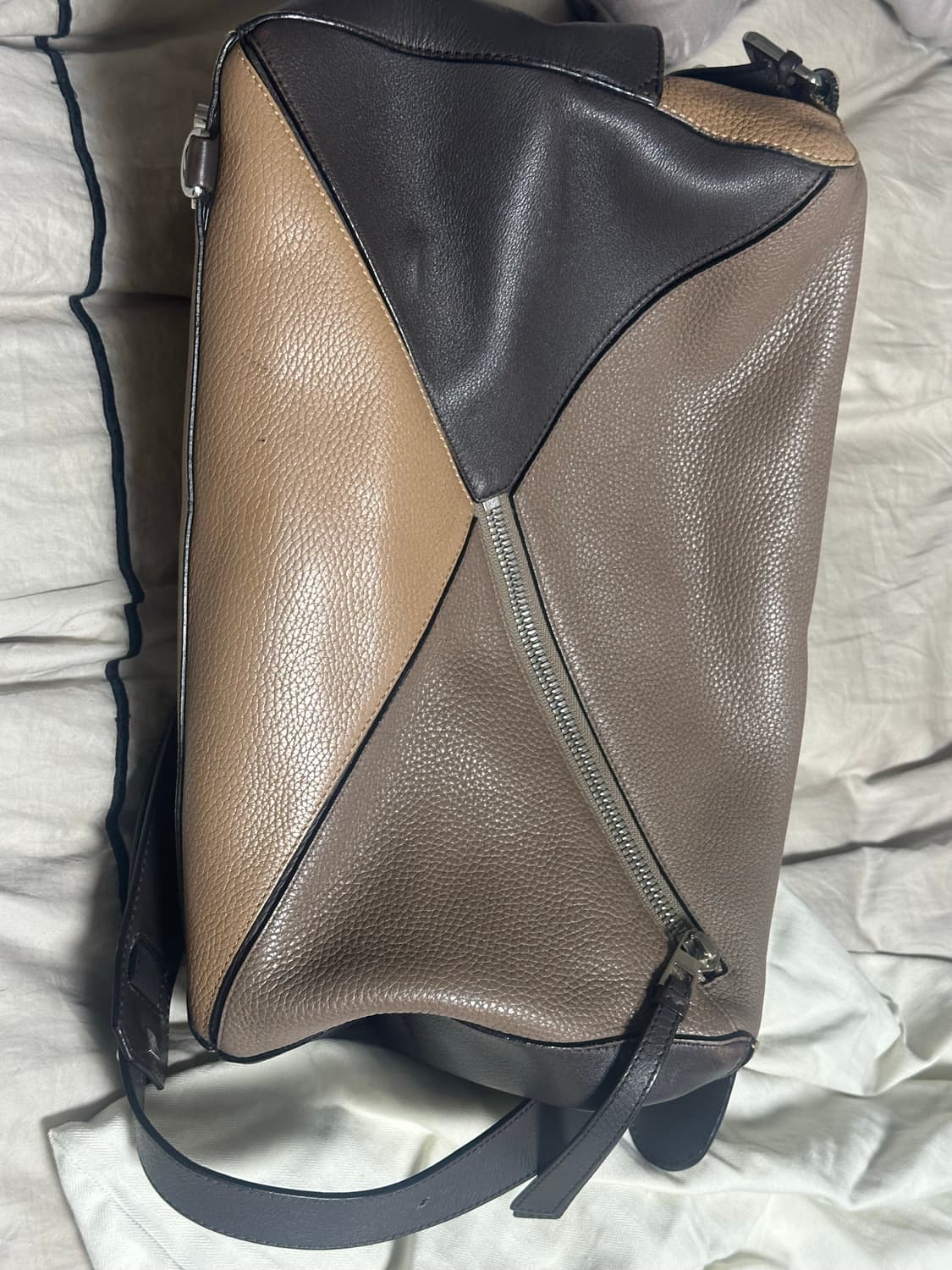 Loewe 로에베 퍼즐백 XL 상품이미지2