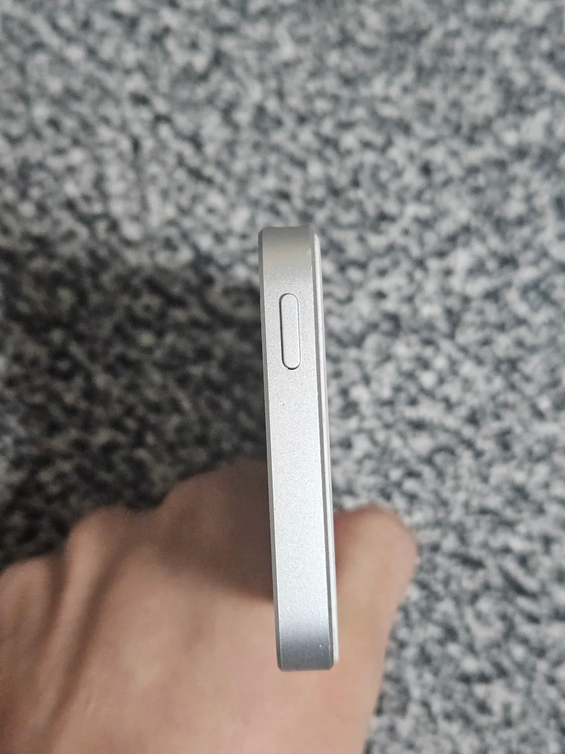 아이폰 se1 실버 16gb 배터리 79% 상품이미지7