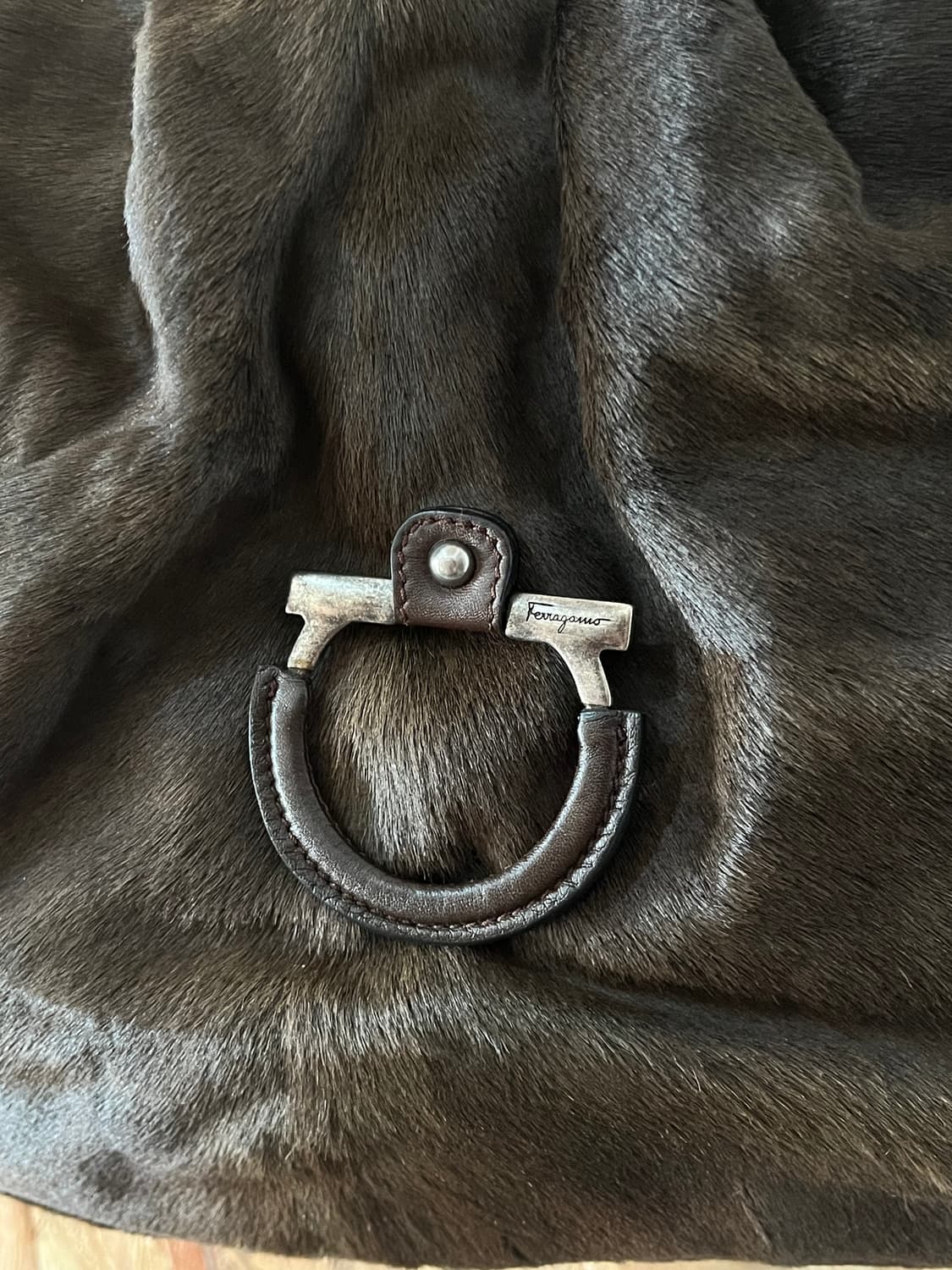 Ferragamo Cowhide Bag 상품이미지4