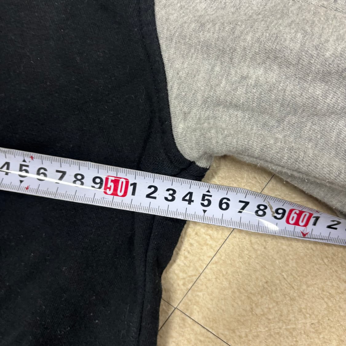 뉴발란스 스몰로고 배색 바시티 자켓 상품이미지6
