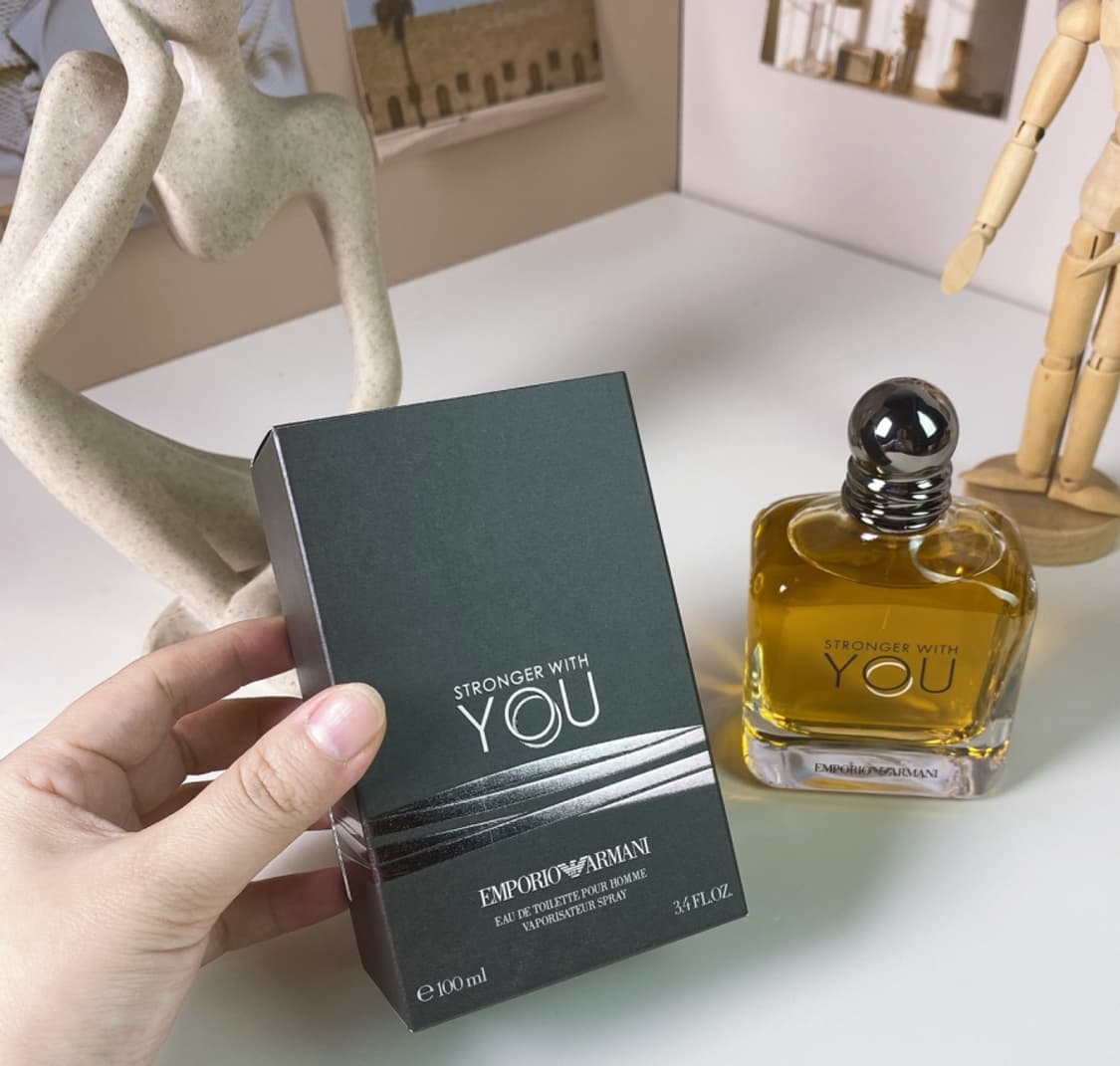 아르마니 엠포리오 스트롱거 위드 유 향수 100ml 상품이미지1
