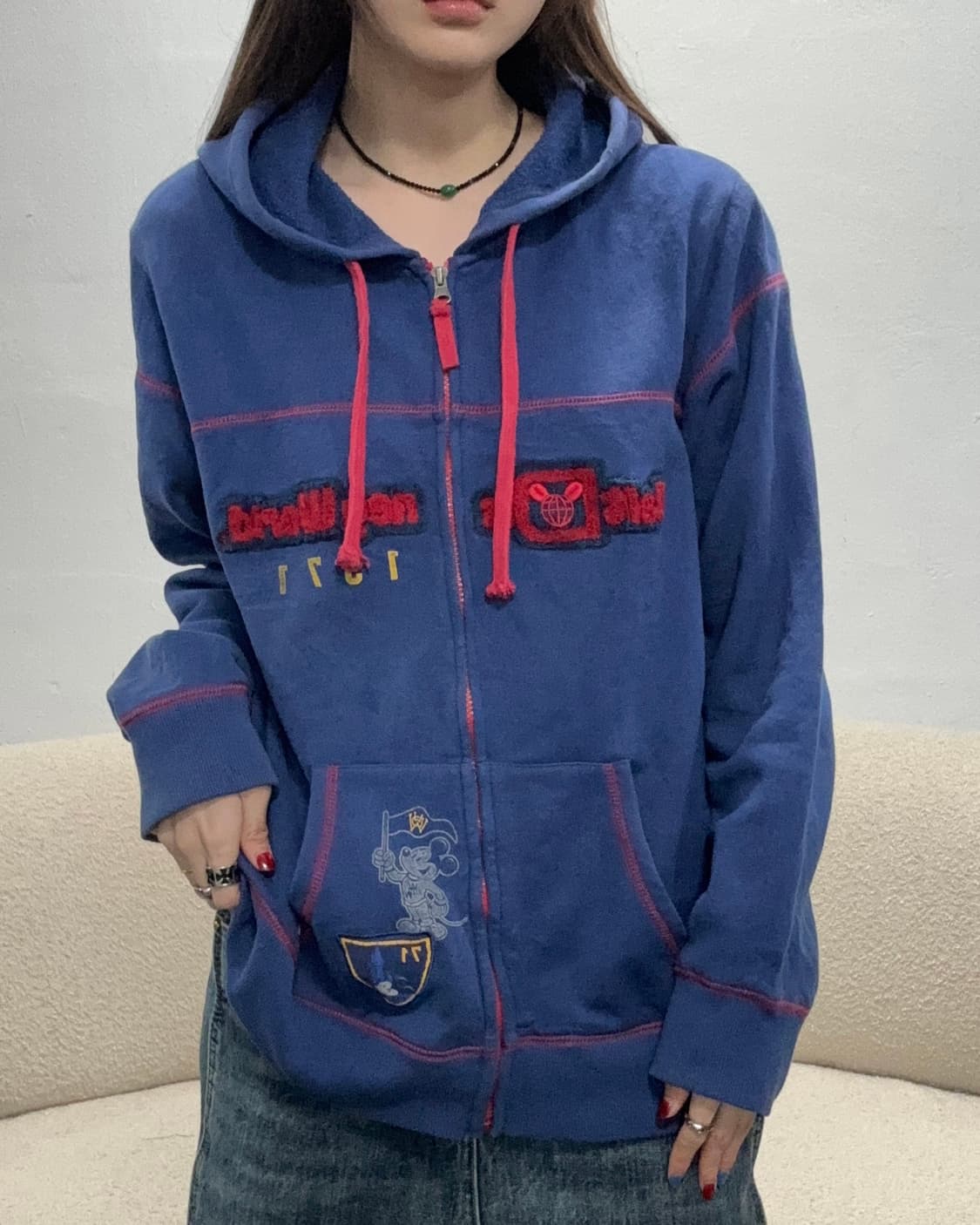 90s DISNEY 캐릭터 자수 집업 후드 상품이미지1