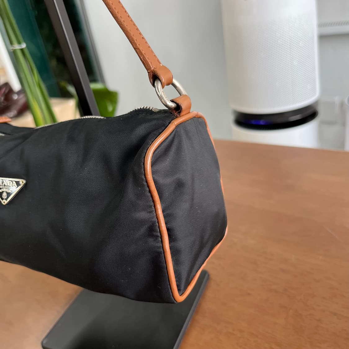 프라다 미니 핸드백 상품이미지4