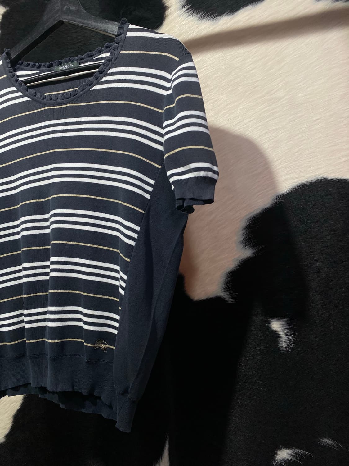 Burberry 프릴 디테일 글리터 스트라이프 니트 상품이미지3