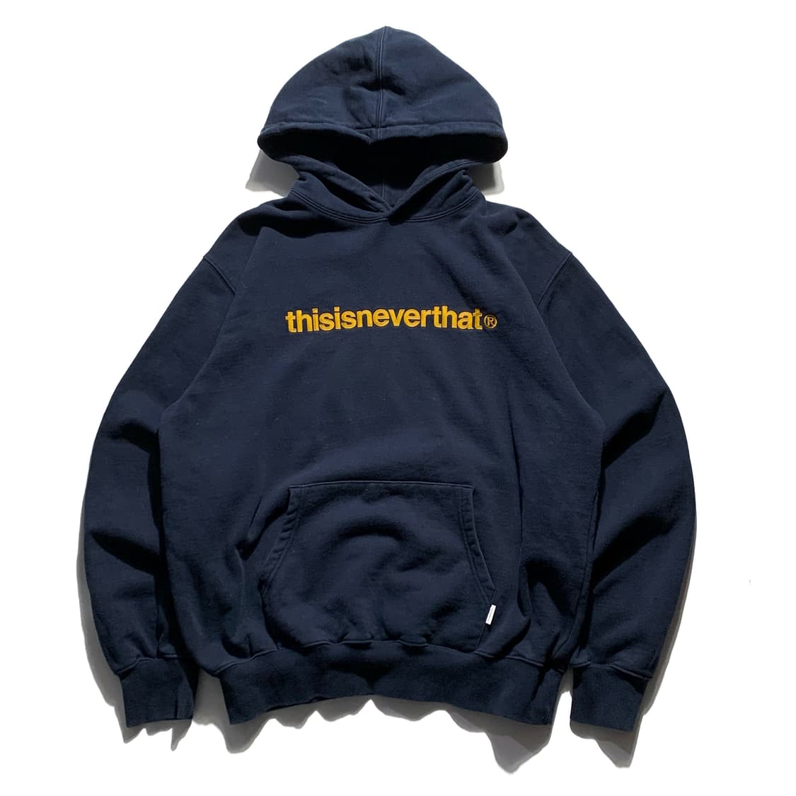 디스이즈네버댓 네이비 후드티   상품이미지1