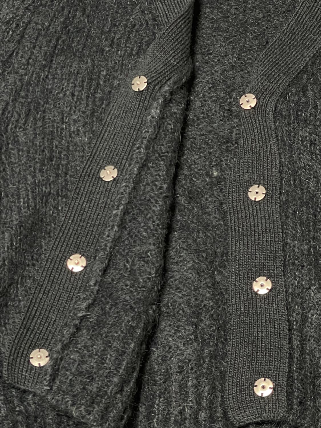 [새상품]아모멘토 그랜마 가디건 다크그레이 상품이미지5