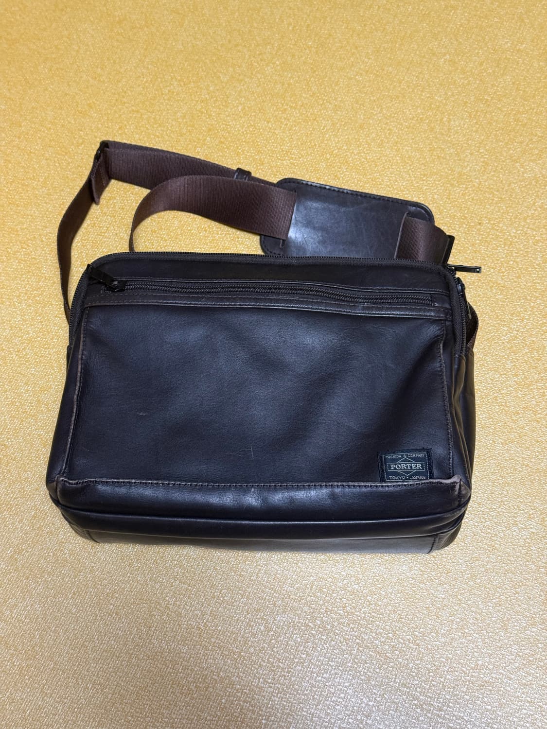 포터 어메이즈 숄더백 라지 브라운 상품이미지1