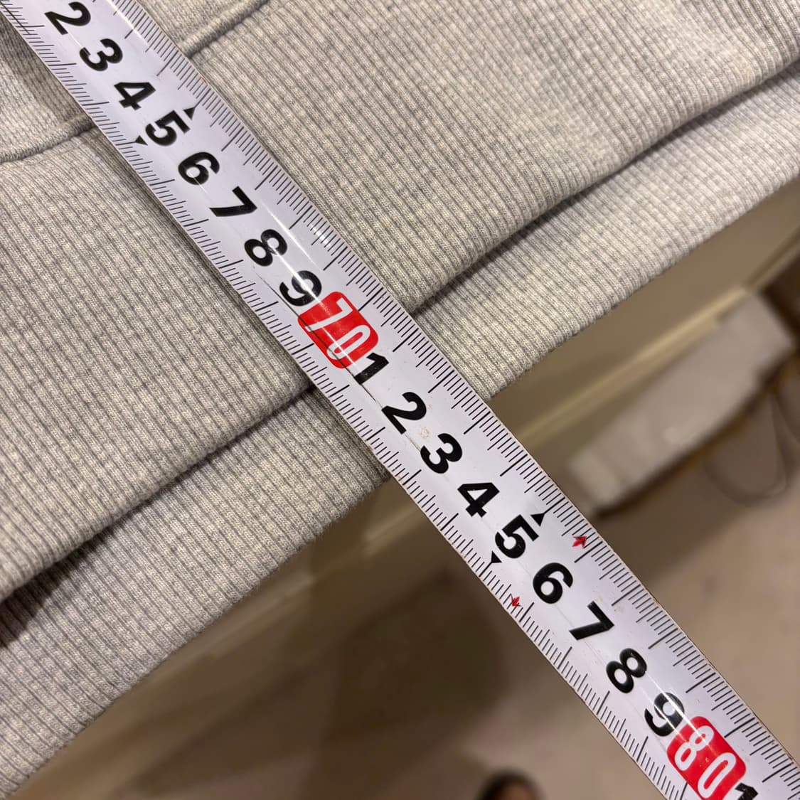 이벳필드 빅로고 그레이 맨투맨 상품이미지4