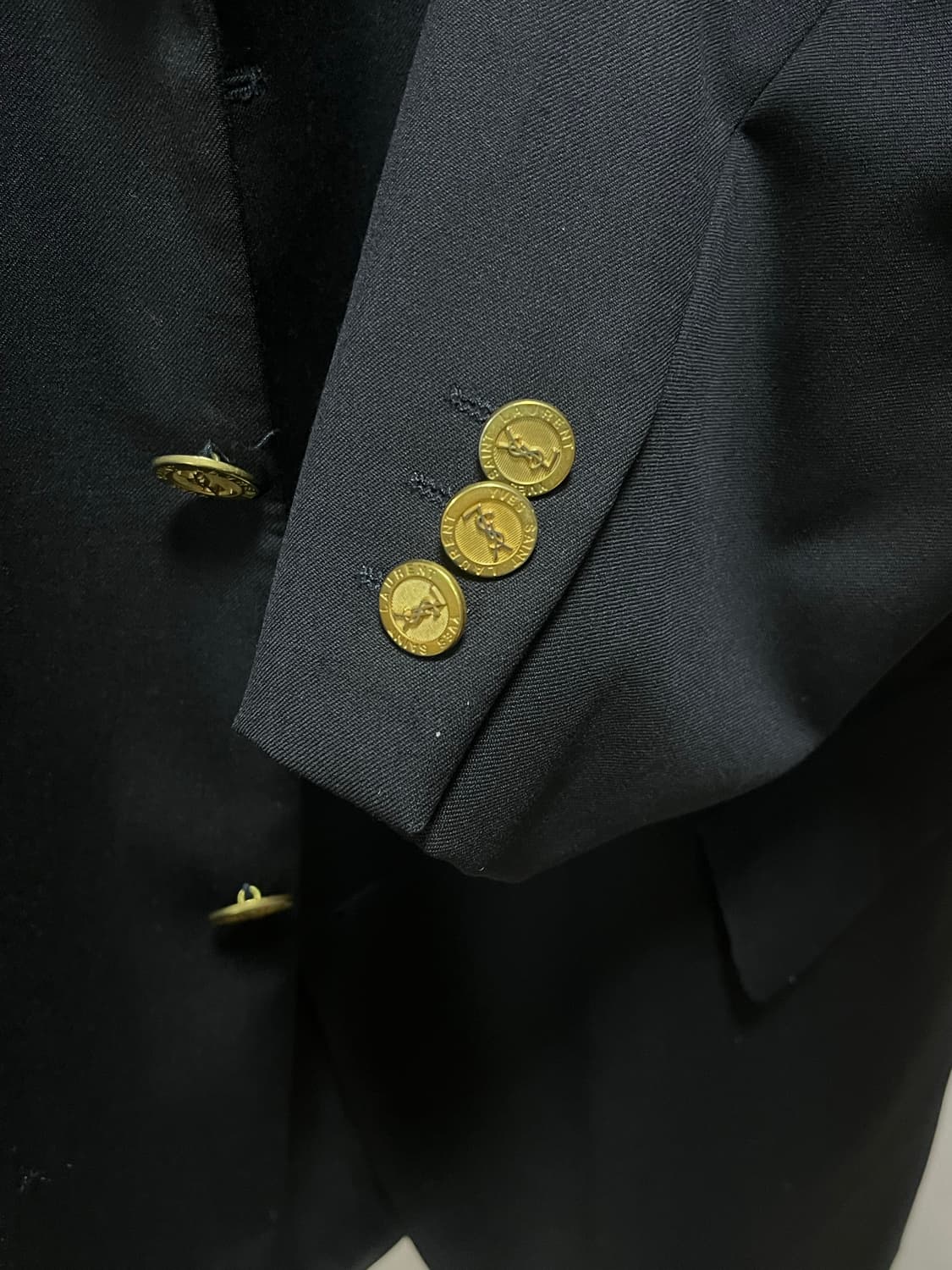 입생로랑 금장 블레이저 상품이미지5