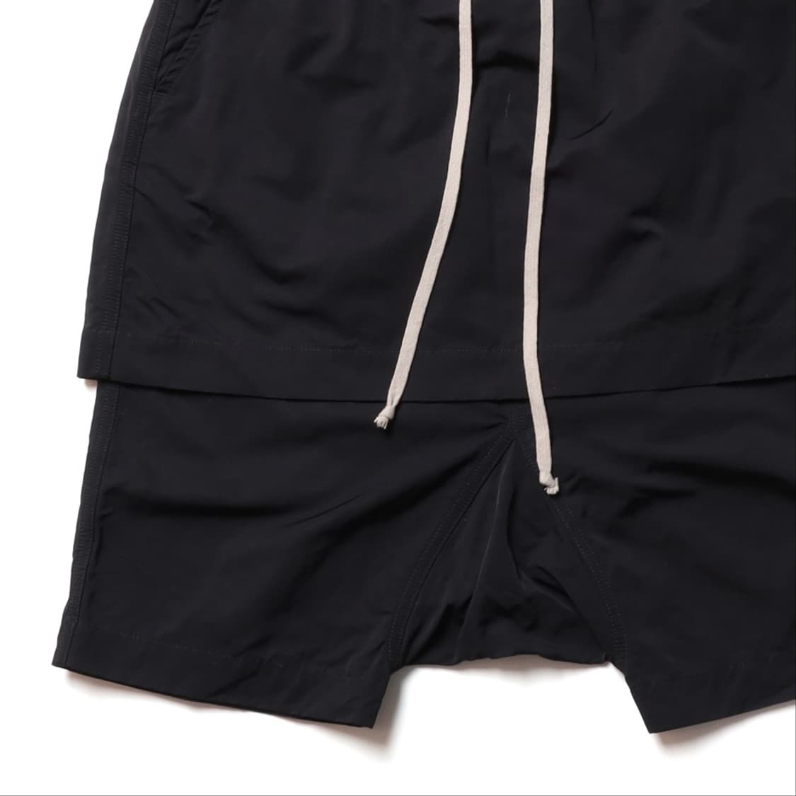릭 오웬스 Rick Owens Drawstring Shorts

 상품이미지3
