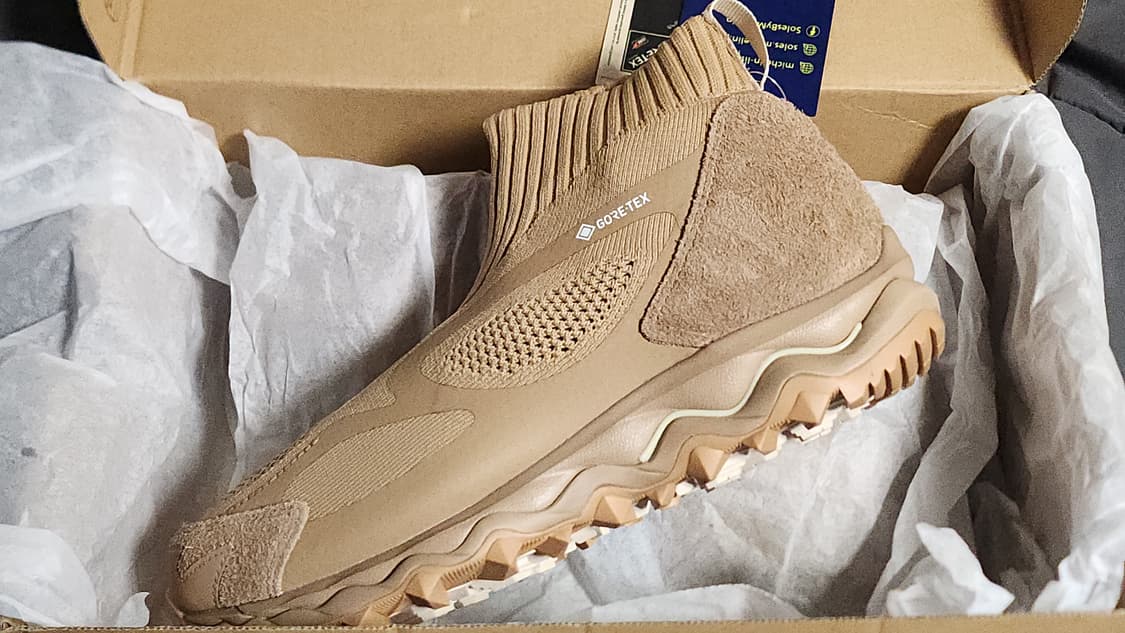 미즈노 논네이티브 무진 255 사이즈 상품이미지1