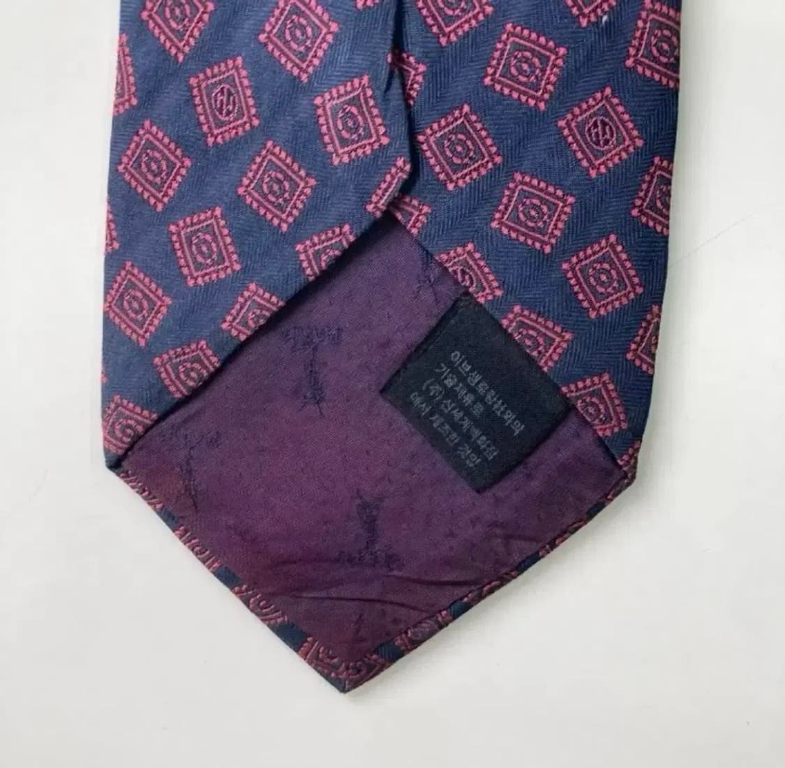 입생로랑 넥타이 상품이미지5
