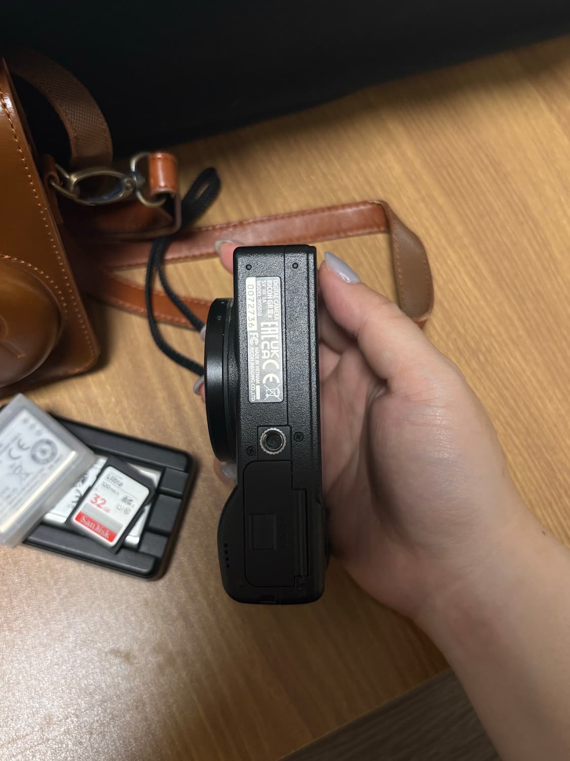 리코 GRX3 카메라 휴대용 케이스 배터리 2개 충전기 메모리 32기가 상품이미지4