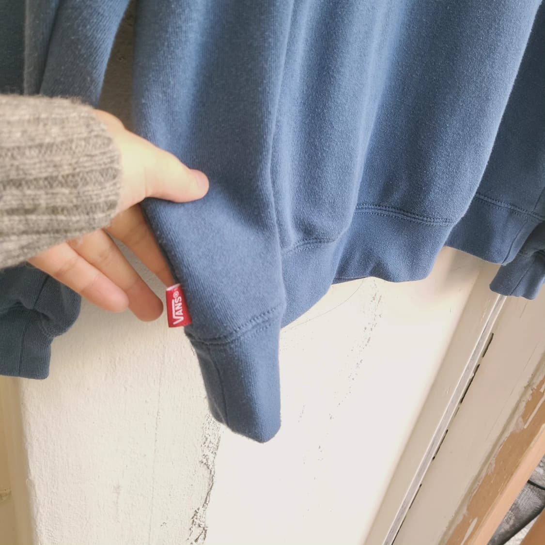 Vans 스모크블루 기모 후드티 상품이미지5