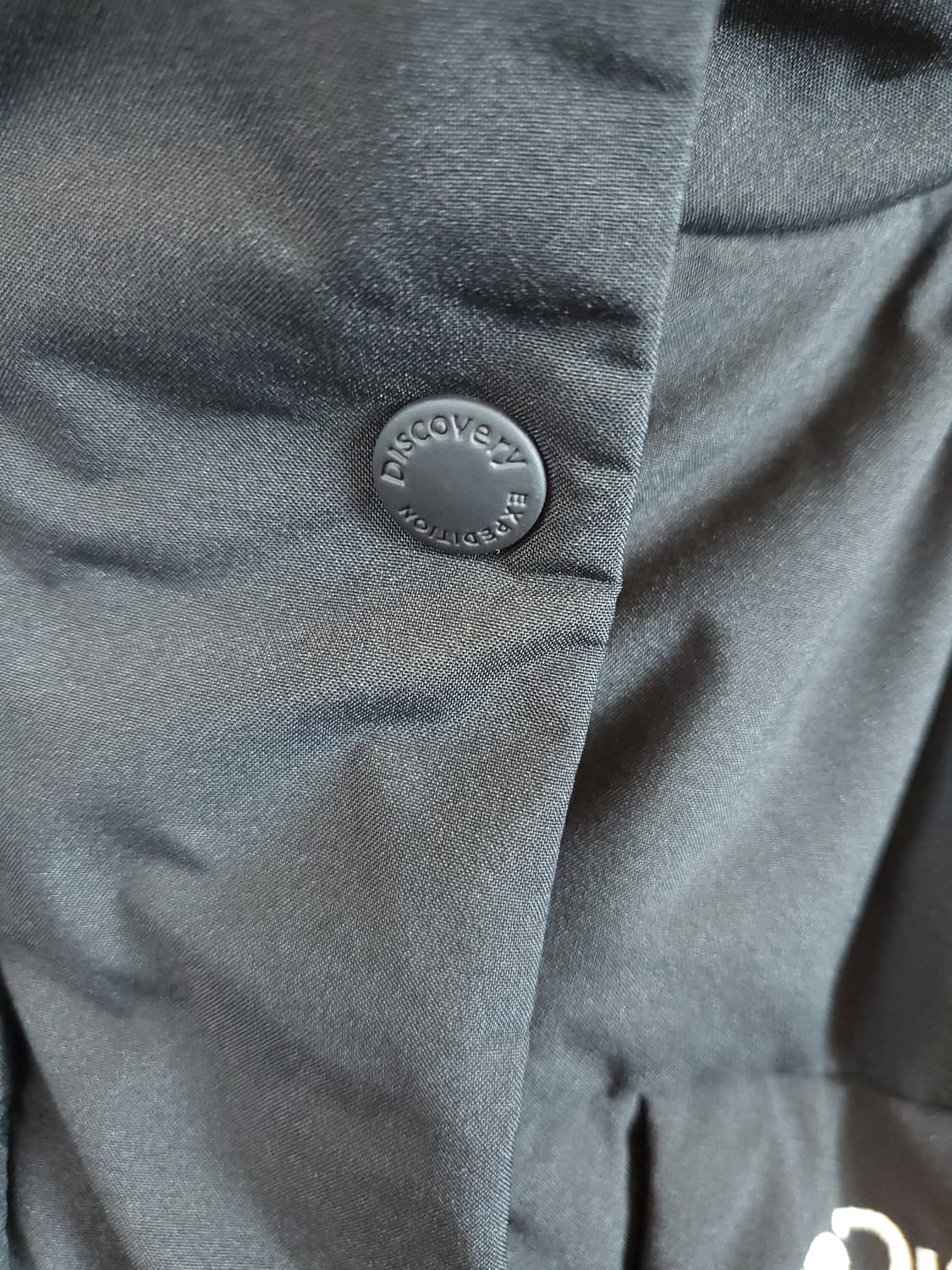 디스커버리 레스터G RDS  프리미엄구스롱패딩 블랙 90 S 상품이미지2