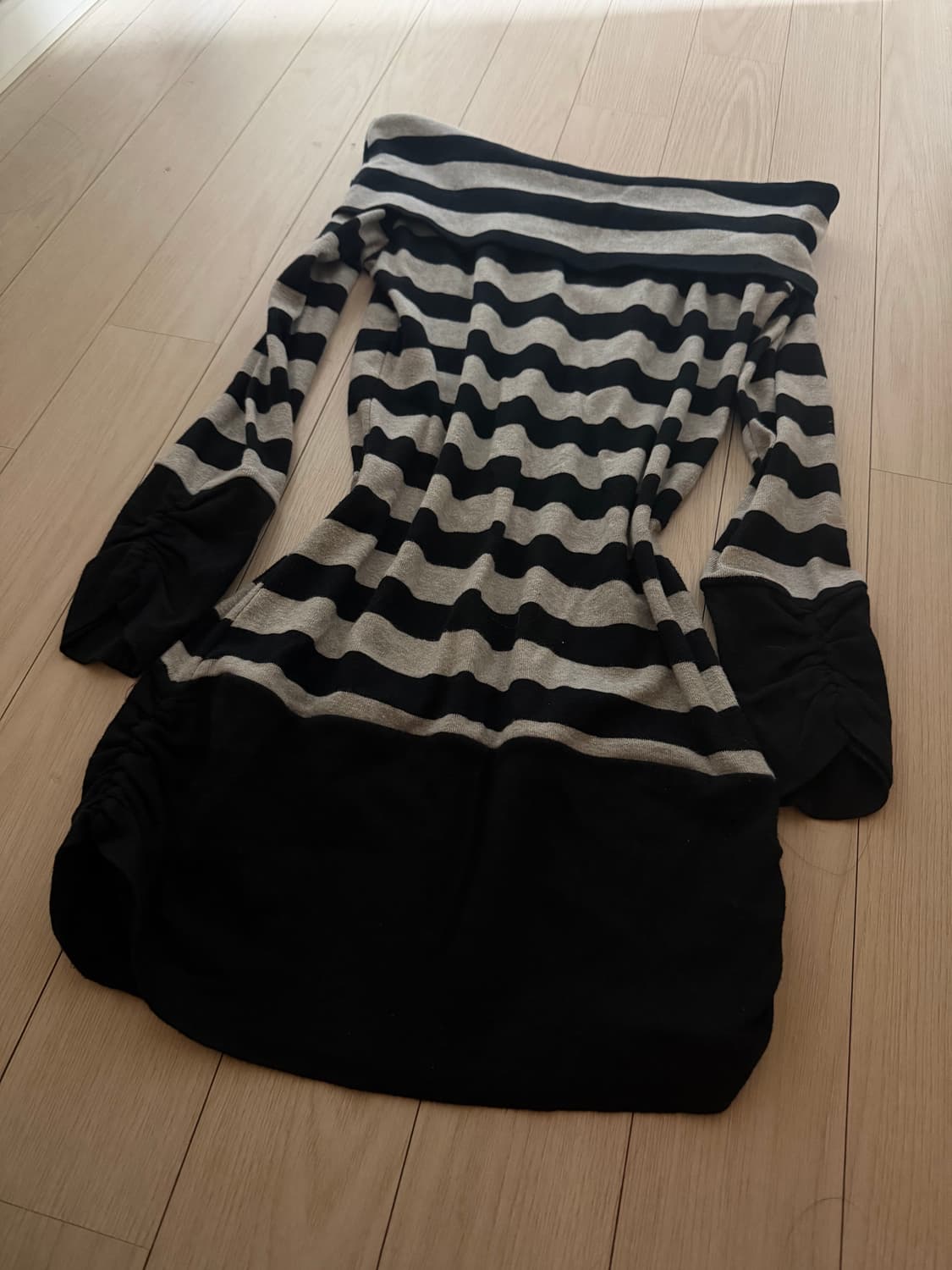 stripe turtleneck shirring point ops 상품이미지5
