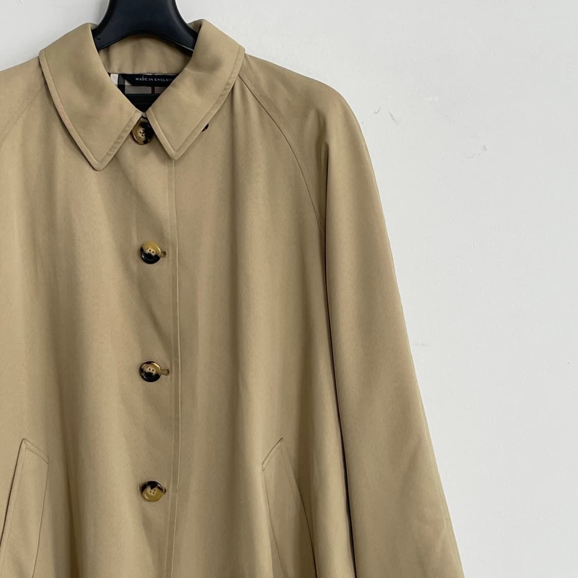 버버리 베이지 싱글 맥 트렌치 코트 상품이미지4