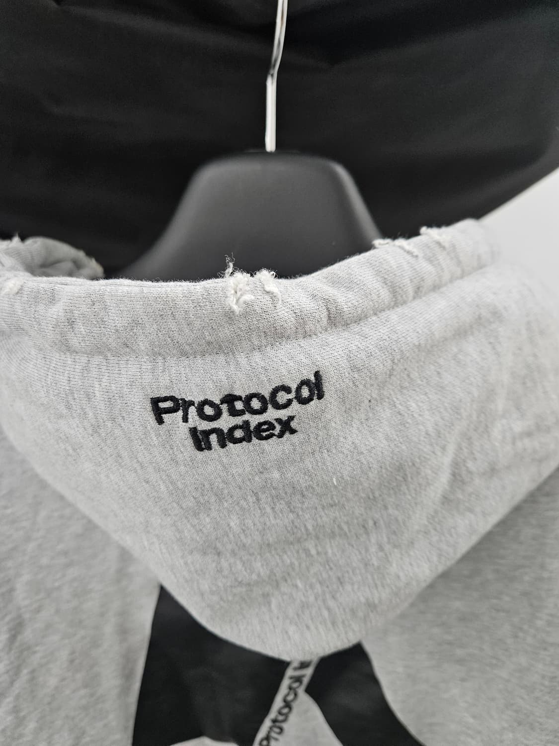 프로토콜인덱스 리컨스트럭티드 스웨트셔츠 집업 상품이미지6