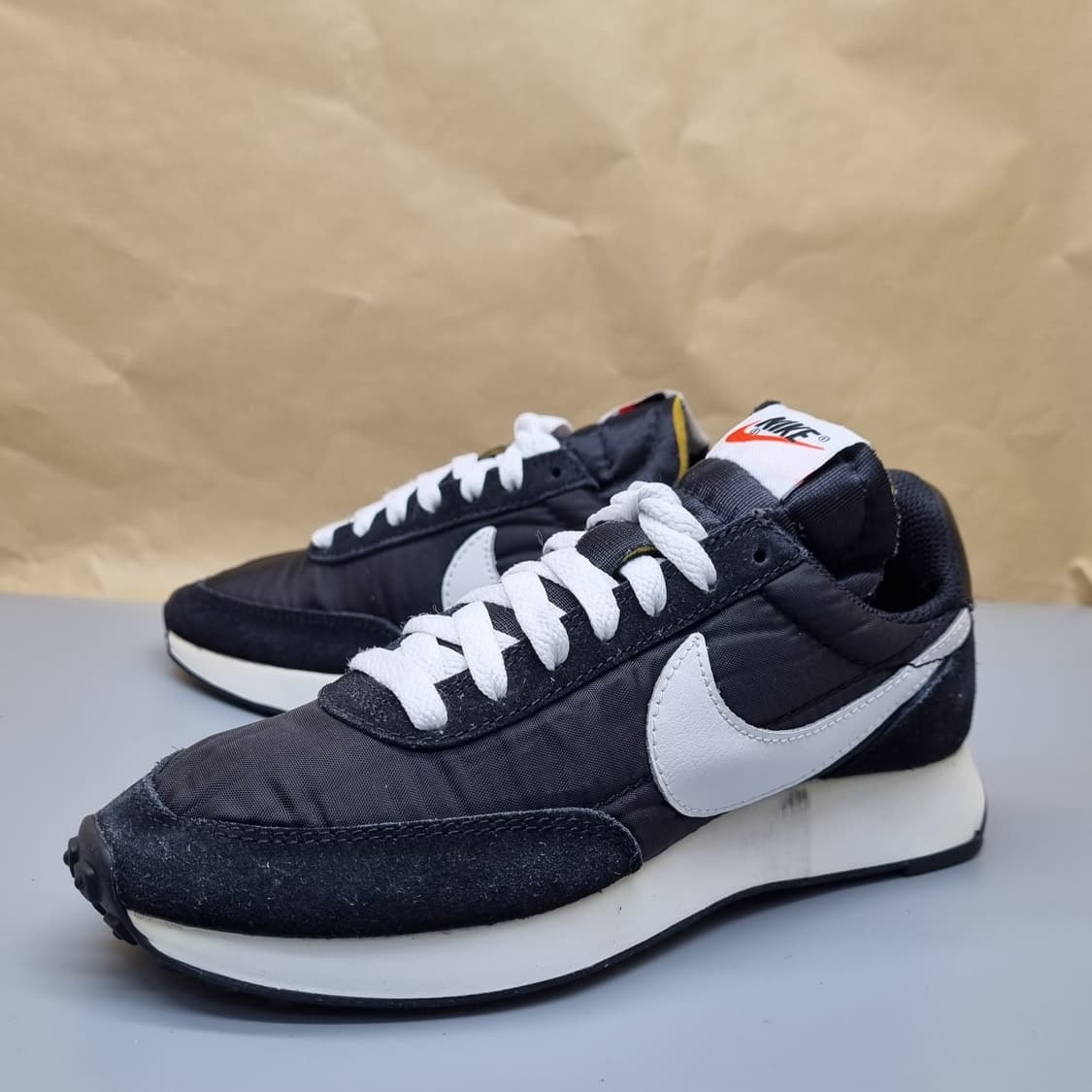 나이키 테일윈드79 여성운동화230 상품이미지1