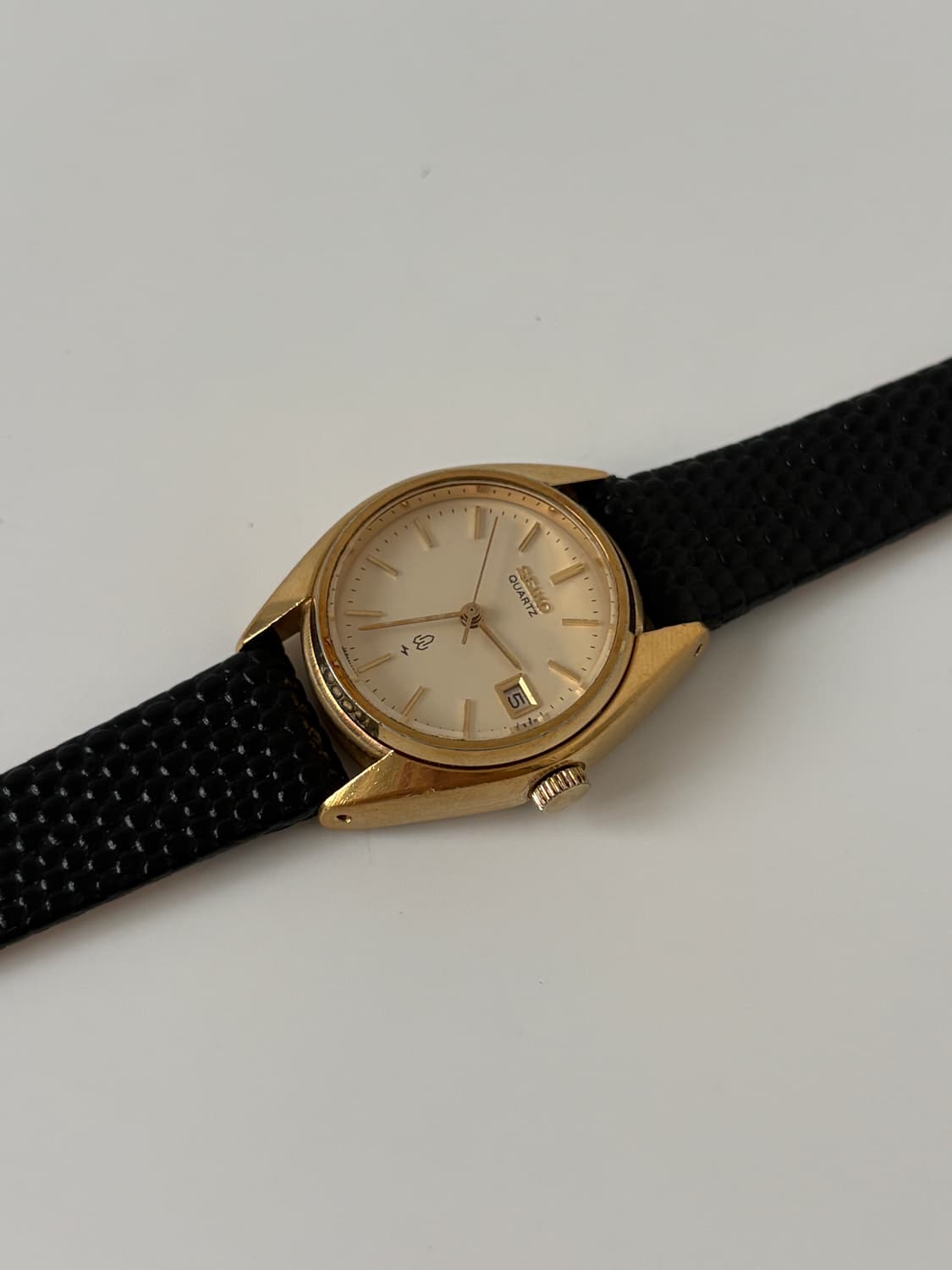 1970s Texture Dial Gold Ladies Quartz 상품이미지4