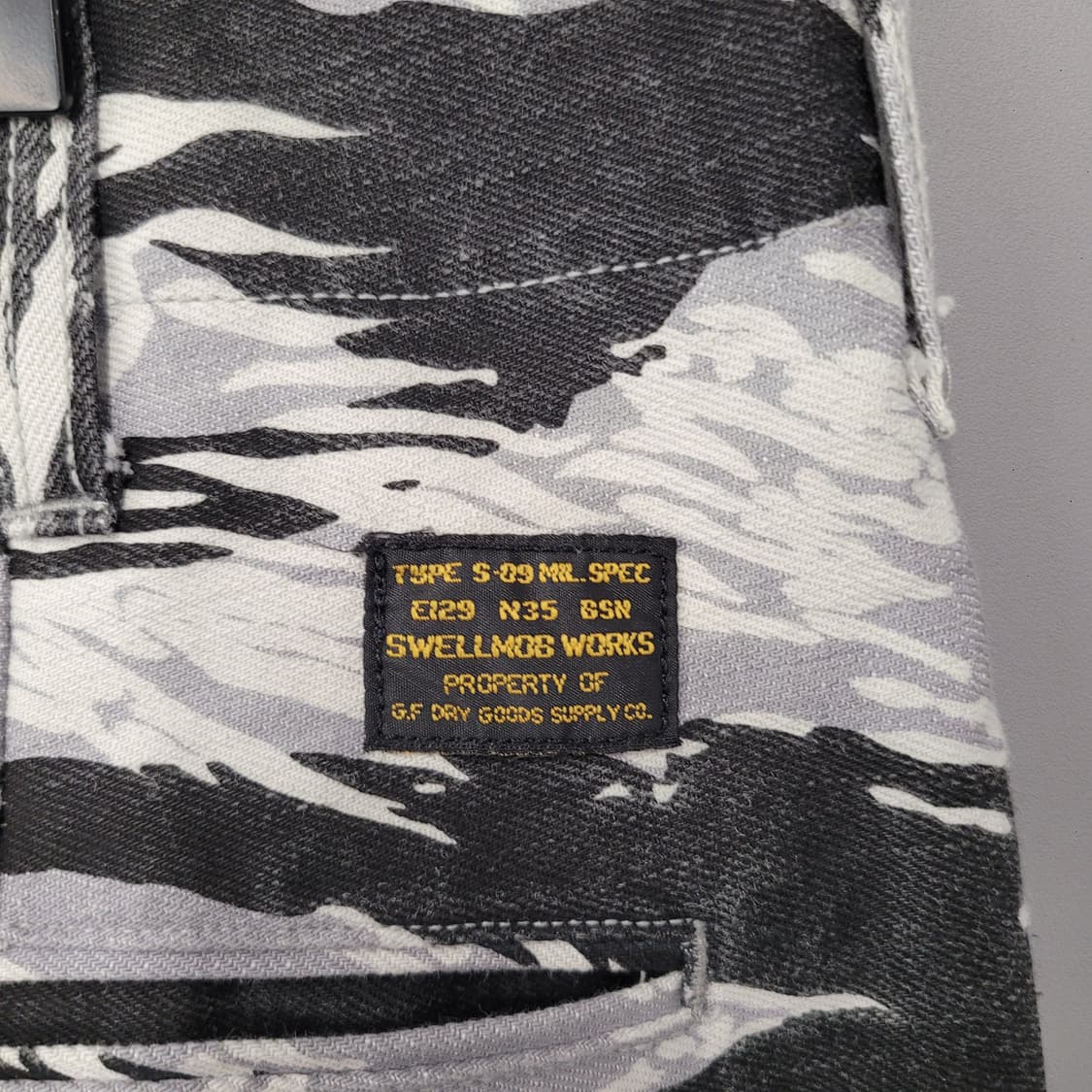 빈티지 타이거 카모 워크 쇼츠 팬츠 블랙/화이트 상품이미지4