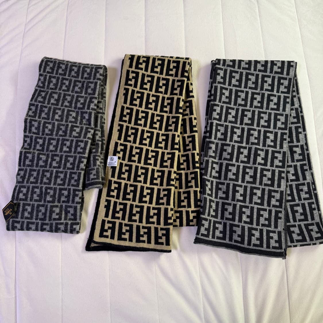 펜디 정품 자카드 모노그램 울 머플러 상품이미지1