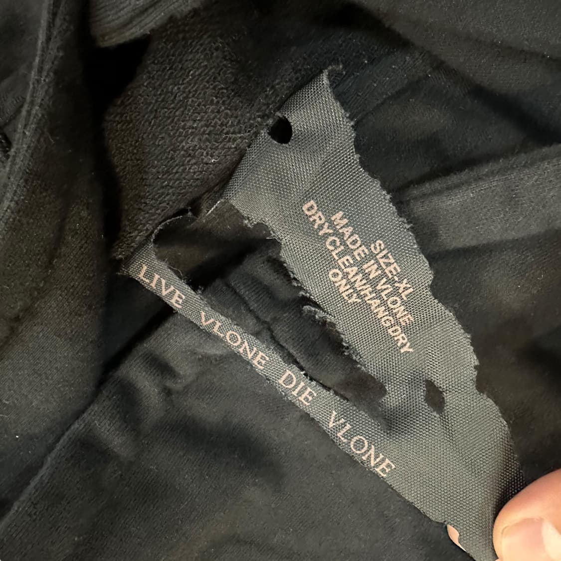 브이론 피그먼트 후드티 상품이미지5