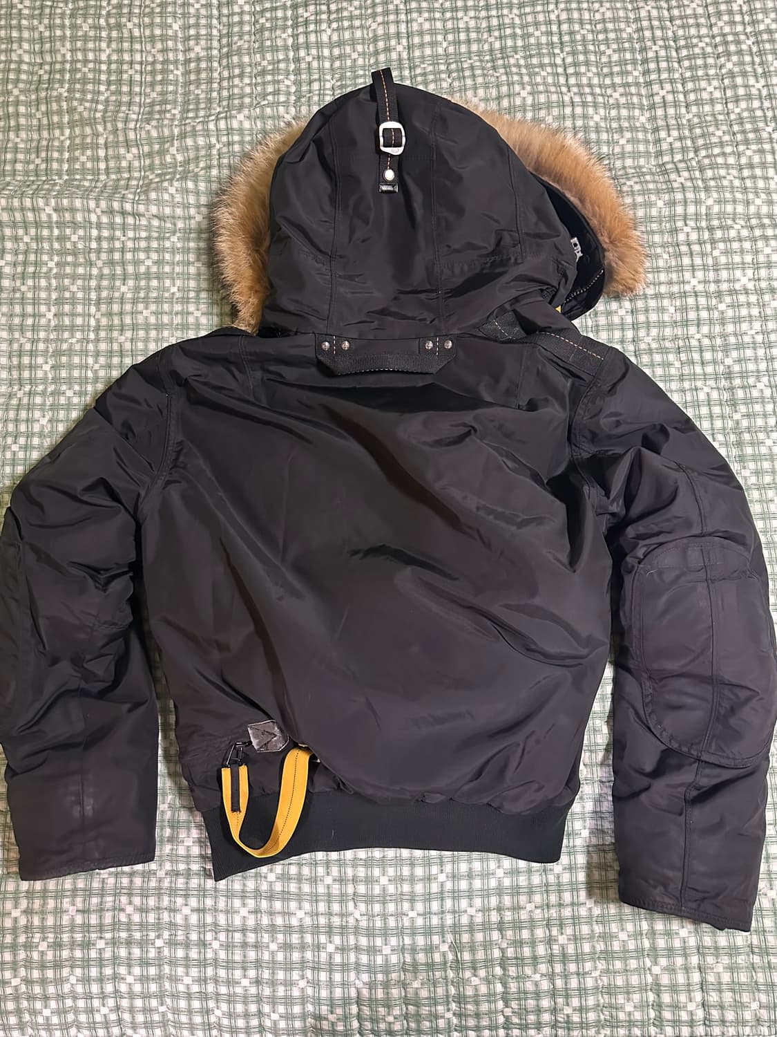 파라점퍼스 고비 판매합니다 상품이미지4