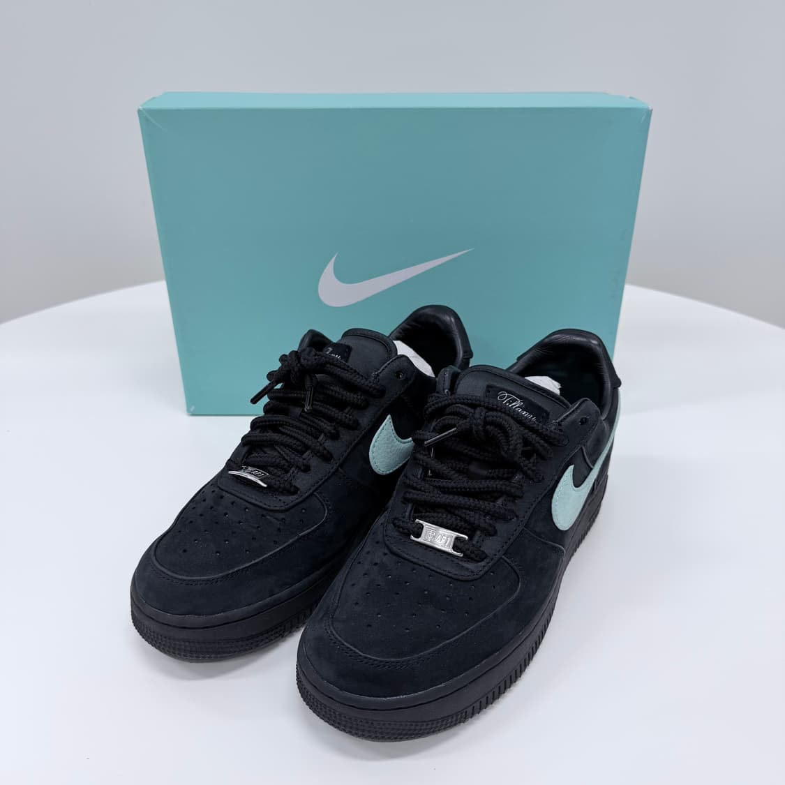 [S급/255] 나이키 x 티파니 앤코 에어포스 1 로우 스니커즈 상품이미지2