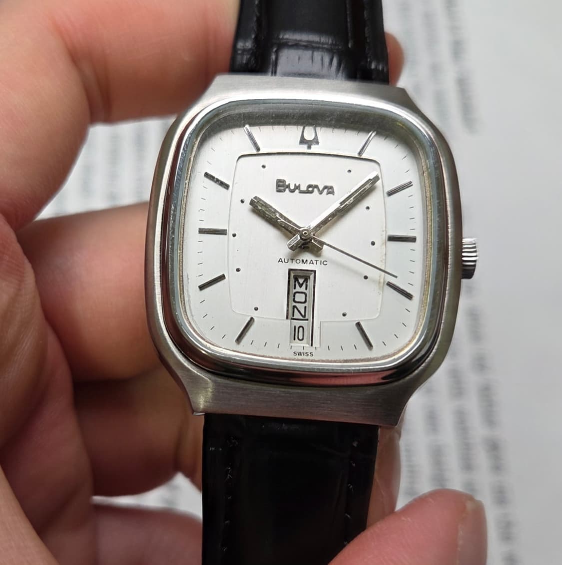 빈티지 부로바 데이데이트 사각탱크형 오리지널 실버다이얼 오토매틱  상품이미지2